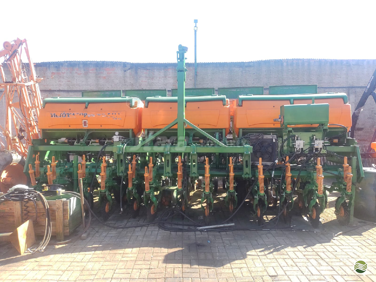 PLANTADEIRA STARA VICTORIA 5400 Rolatrek Implementos Agrícolas - Stara CASTRO PARANÁ PR
